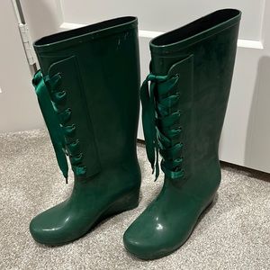 Rain boots. Never wear.